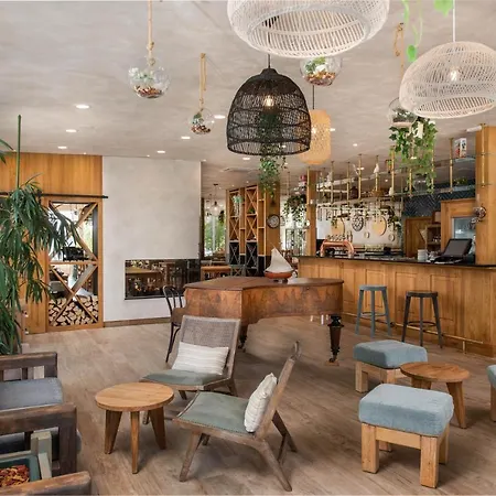 Stobrec مكان تخييم